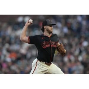Giants vs. Dodgers: A Historic Showdown in MLB - Thumbnail