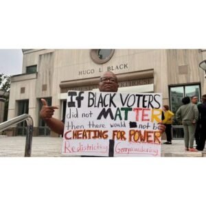 Republican-Appointed Judges Rebuke Roberts Court in Alabama Redistricting Case - Thumbnail