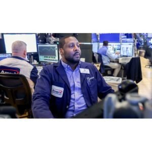Stocks Tank as Tech Pullback and Rising Yields Hit Markets - Thumbnail