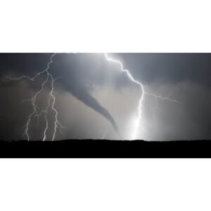Tornado Watch Issued for Multiple Kansas Counties: What You Need to Know - Thumbnail