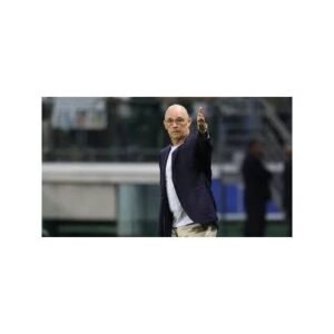 Surprising Intensity: Atlético Nacional Faces Junior in Historic Final - Thumbnail