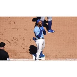 Cubs’ Justin Dean Finally Hits Major League Milestone After Long Wait - Thumbnail