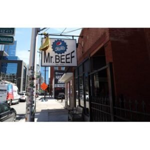 Final Season of Hulu’s “The Bear” Features Iconic Chicago Restaurants - Thumbnail