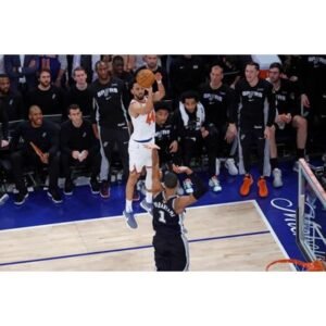 Landry Shamet’s Struggles Reveal Critical Turning Point for Knicks - Thumbnail