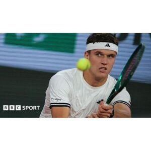 Historic Clash: Jakub Mensik Aims for Grand Slam Semi-Final - Thumbnail