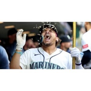 Surprising Comeback: Mariners Win Against Mets, Push Streak to 8 - Thumbnail