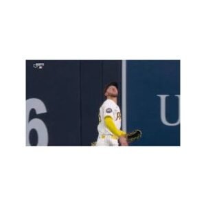 Shocking Padres Top NL East-Leading Braves with a Nail-Biting 1-0 Win - Thumbnail