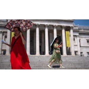 Record Heatwave Shuts Down Paris: Fatalities Rise Amid Crisis - Thumbnail