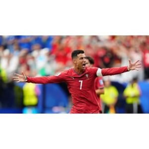 Historic Ronaldo Goal at World Cup! First Player to Score at Six Tournaments - Thumbnail