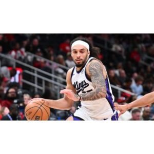 Shocking Trade: Sacramento Kings Send Devin Carter to Atlanta Hawks - Thumbnail