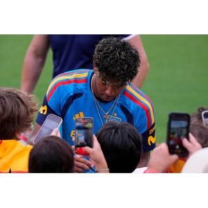 Spain’s Star Players Return for World Cup Opener Against Cape Verde - Thumbnail