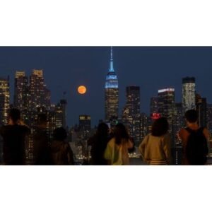 The Stunning Strawberry Moon Will Illuminate Our Skies This Week - Thumbnail