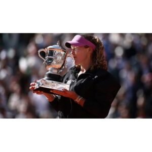 Historic Win: Mirra Andreeva Claims French Open at 19 - Thumbnail