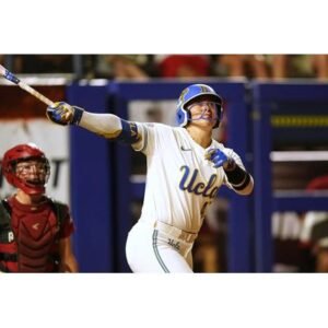Shocking Texas Softball Victory: The Longhorns Stun Nebraska - Thumbnail