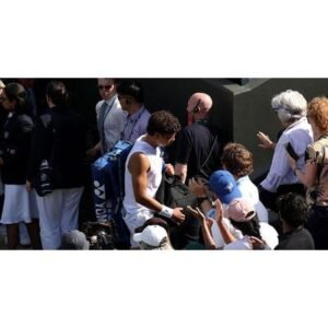 Shocking Upset: Zverev Falls to Blockx in Wimbledon Opening Round - Thumbnail