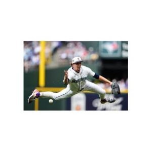 Explosive Mariners Defeat Blue Jays 11-0 in Stunning Showdown - Thumbnail