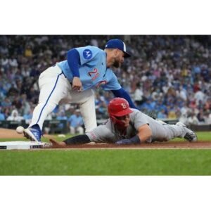 Historic Cubs Drop from Lopsided Win to Losing Streak - Thumbnail