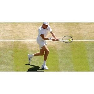 Jannik Sinner Shocks Fans with Quarterfinal Victory at Wimbledon - Thumbnail