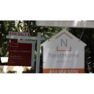 Mortgage Rates Surge: Homebuyers Hit the Brakes, Refis Soar - Thumbnail