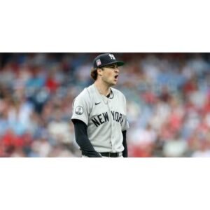 Surprising Pitching Brilliance: Yankees’ Schlittler Dominates Phillies - Thumbnail