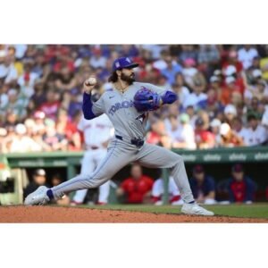 Shocking Blue Jays vs Cubs Preview: Cease Brings Heat - Thumbnail