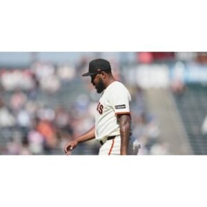 Shocking Eugenio Suarez Grand Slam Stuns Giants in Ninth - Thumbnail