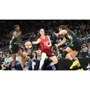 Shocking Caitlin Clark Leads Indiana Fever Against Lynx Today! - Thumbnail