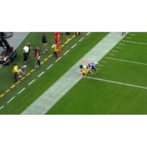 Gregory Desrosiers’ Explosive Runs Wow NFL Preseason Crowd - Thumbnail