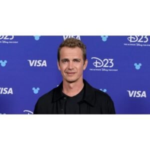 Shocking Hayden Christensen Peek at Daughter Briar Rose - Thumbnail