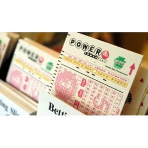Shocking Lottery Powerball Jackpot Climbs to $748M - Thumbnail