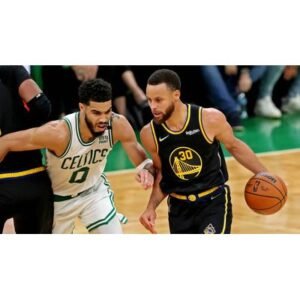 Shocking Steph Curry Decision Could Keep Celtics Dream Alive - Thumbnail