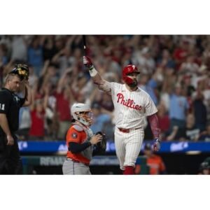 Explosive Astros – Phillies Clash Ends in 11-7 Thriller - Thumbnail