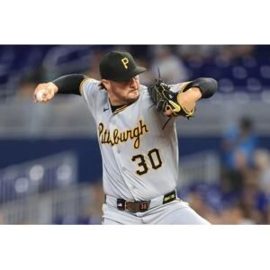 Shocking Giants vs Pirates Ace Battle Opens September - Thumbnail