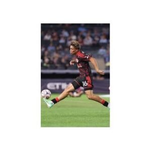 Goal Shock: Julian Hall Fires Red Bulls Past NYCFC - Thumbnail