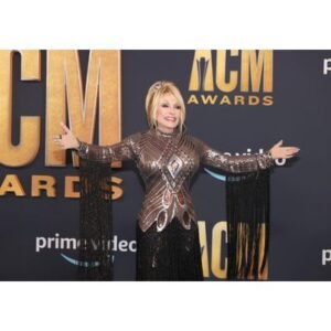 Shocking: Jane Fonda Reflecting on Dolly Parton’s Legacy - Thumbnail