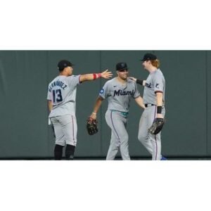 Surprising Marlins vs Cubs Preview: Home Finale Revealed - Thumbnail