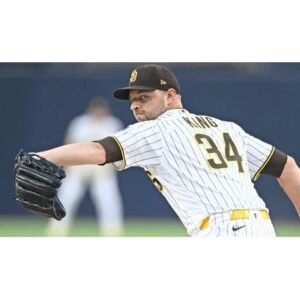 Shocking Padres vs Reds Pick: San Diego Holds the Edge - Thumbnail