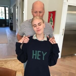 Bruce Willis: Shocking Photo Revealed After Wedding - Thumbnail