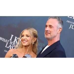 Shocking: Freddie Prinze Jr.’s Son Is His Uncanny Double - Thumbnail