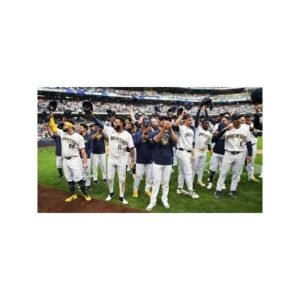 Shocking MLB Playoff Bracket Picks: Brewers Lead the Race - Thumbnail