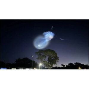 Shocking SpaceX Rocket Launch Creates Brief Jellyfish - Thumbnail